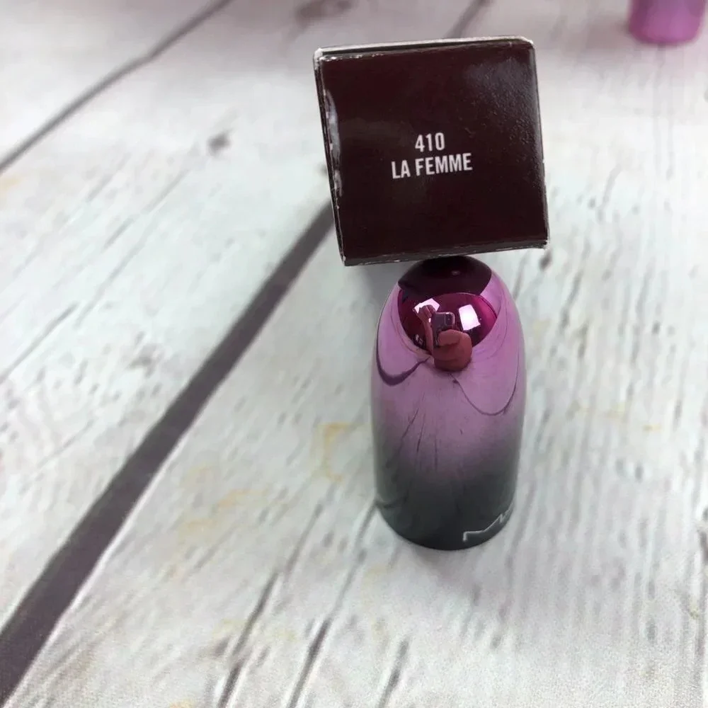 MAC Cosmetics nwt reasonable